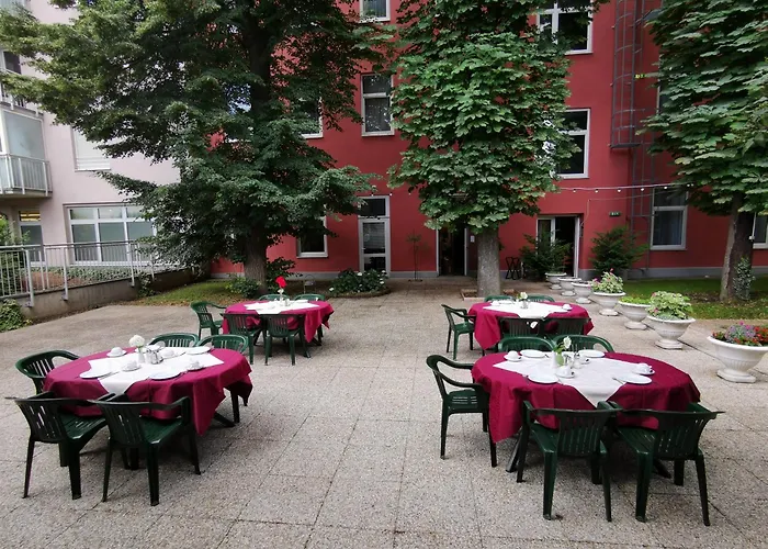 Garten- Und Kunsthotel Gabriel 3*