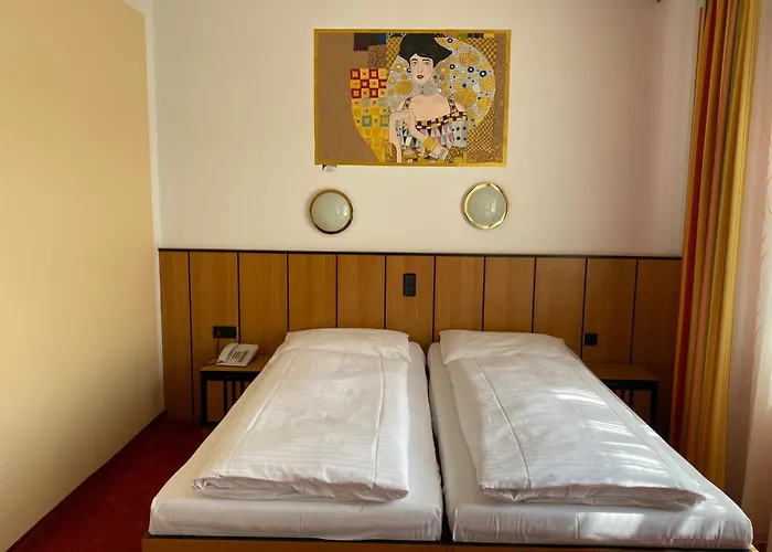 Garten- Und Kunsthotel Gabriel 3*
