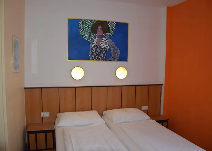 Garten- Und Kunsthotel Gabriel מלון וינה
