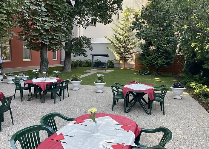 Garten- Und Kunsthotel Gabriel מלון וינה