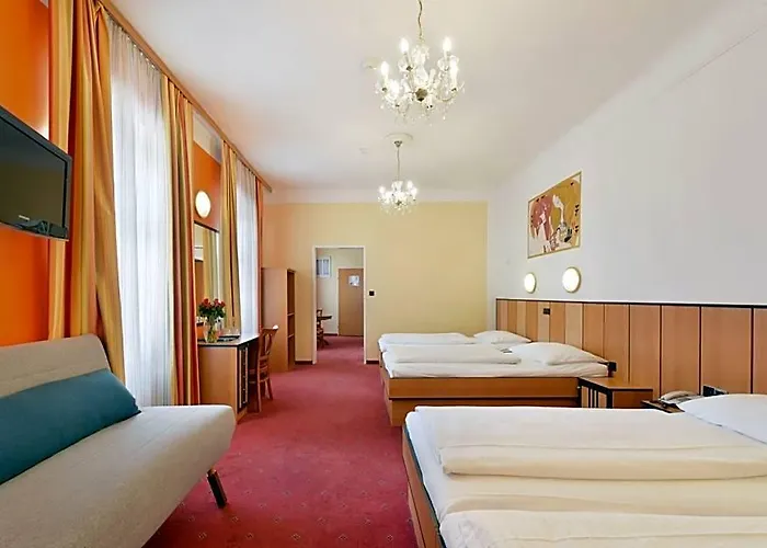 Garten- Und Kunsthotel Gabriel וינה