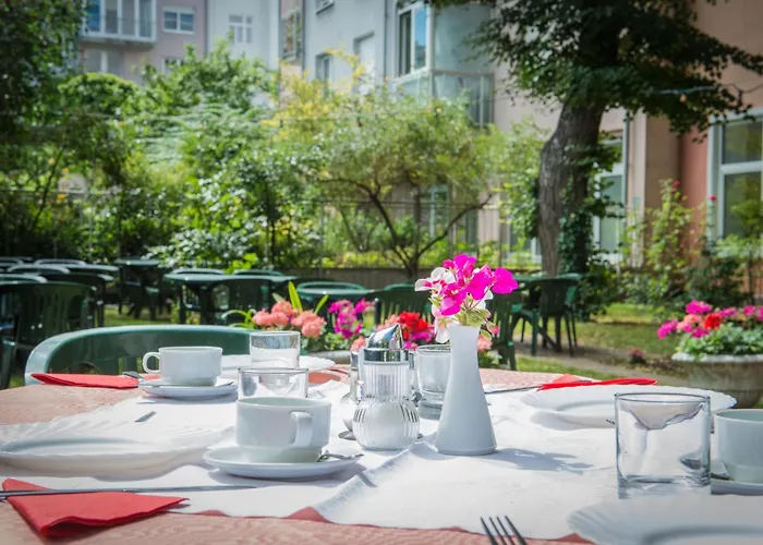 מלון Garten- Und Kunsthotel Gabriel